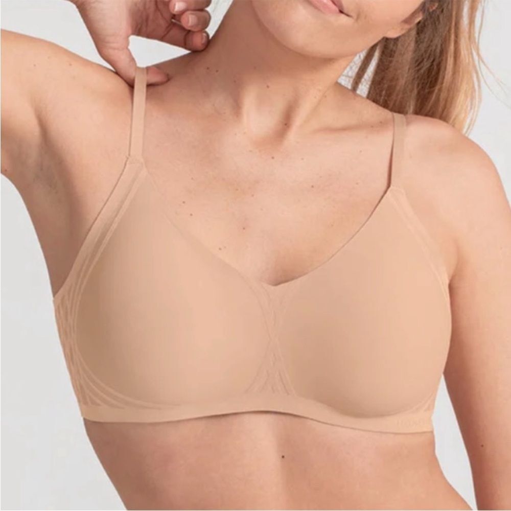 Honeylove Silhouette Wireless Bra in Sand Size Large 38B 38C
